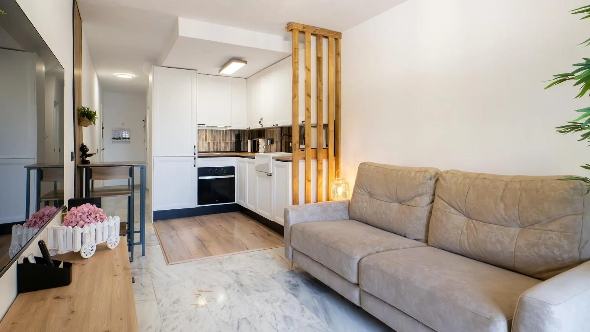 Delux Beach Apartment-Lujoso Apartamento De Playa Mijas 0*,