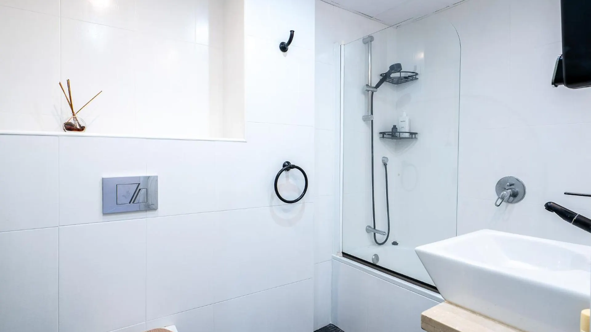 Delux Beach Apartment-Lujoso Apartamento De Playa 밀야스코스타