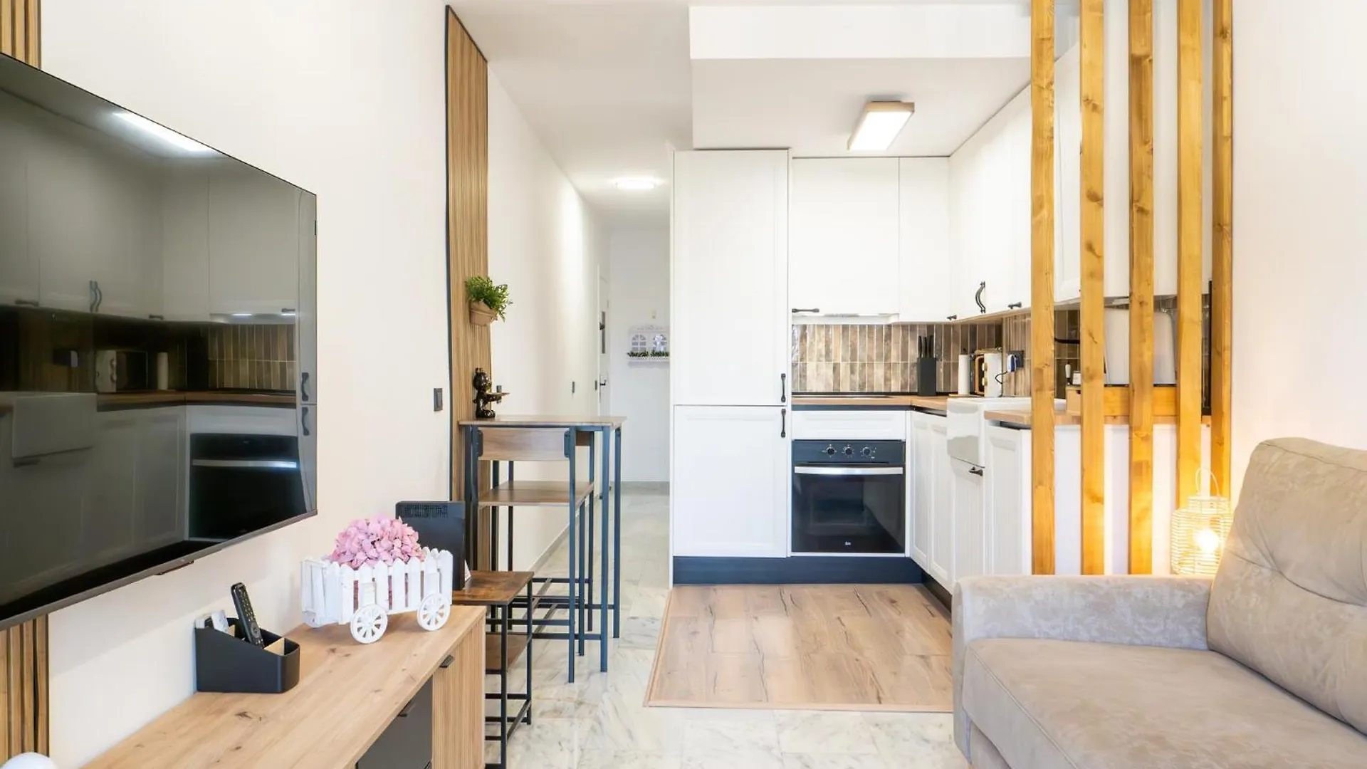 아파트 Delux Beach Apartment-Lujoso Apartamento De Playa 밀야스코스타